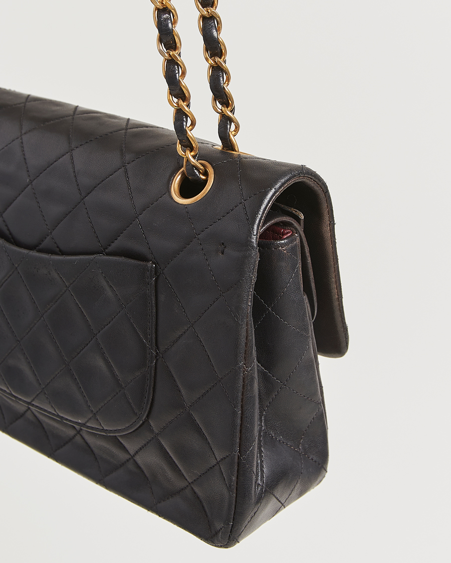 Hombres | Chanel Pre-Owned Classic Double Flap Medium Lambskin Black | Chanel Pre-Owned | Classic Double Flap Medium Lambskin Black