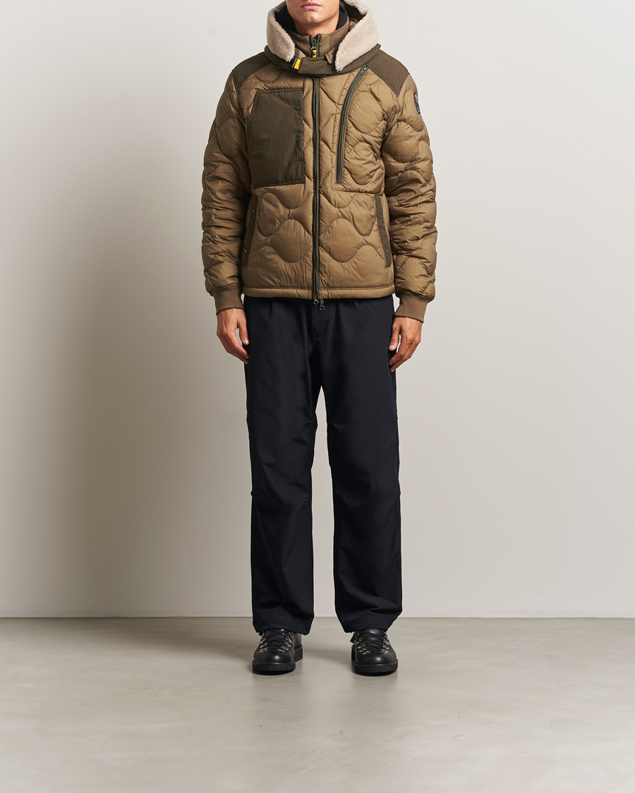 Hombres | Abrigos y chaquetas | Parajumpers | Akutan Union Down Jacket Earth/Deep Moss