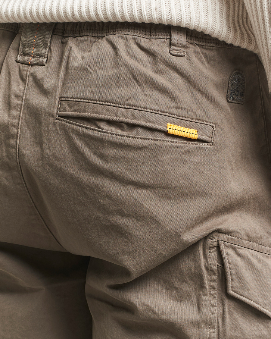 Hombres | Pantalones | Parajumpers | Edmund Garment Dyed Claimer Pants Olive Grey