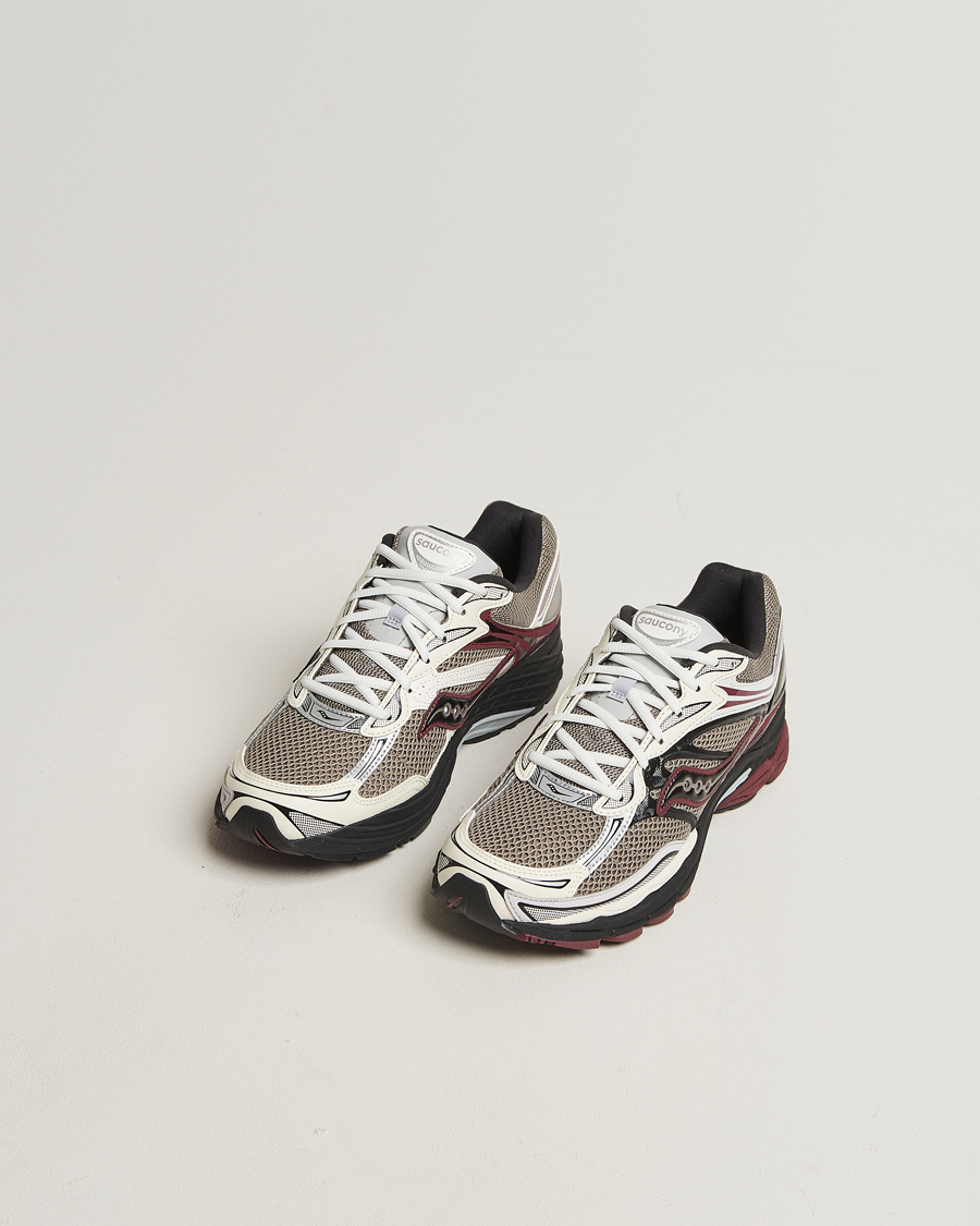 Hombres | Saucony Progrid Omni 9 Running Sneaker Tan/Maroon | Saucony | Progrid Omni 9 Running Sneaker Tan/Maroon