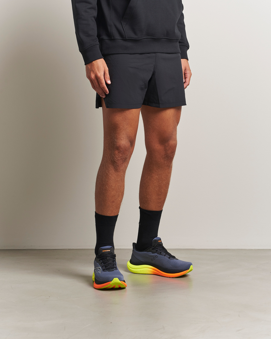 Hombres | Zapatillas de correr | Saucony | Triumph 23 Running Sneaker Shadow/Vizi