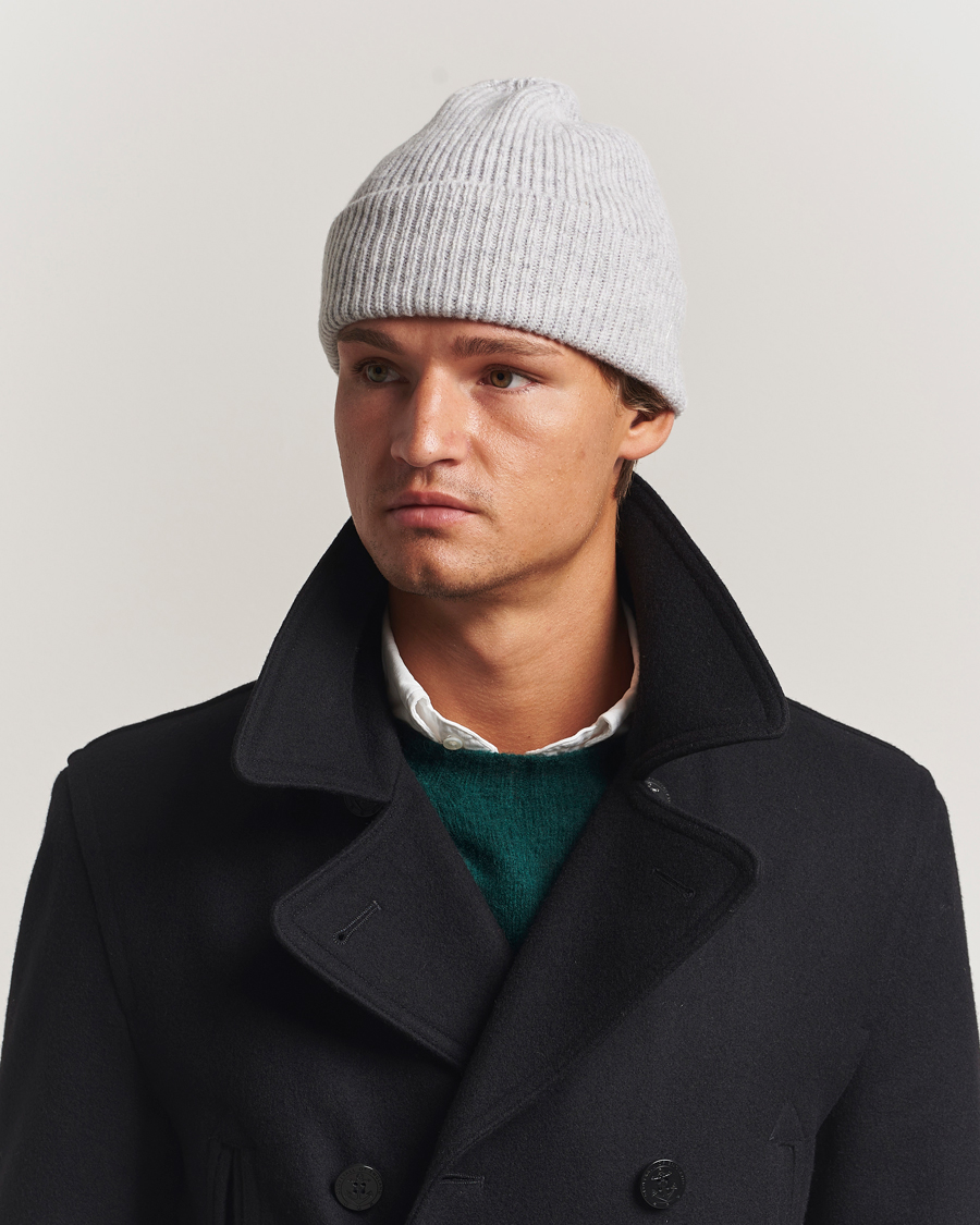 Hombres | Gorros | Robert Mackie | Clyde Lambswool Beanie Pearl Grey