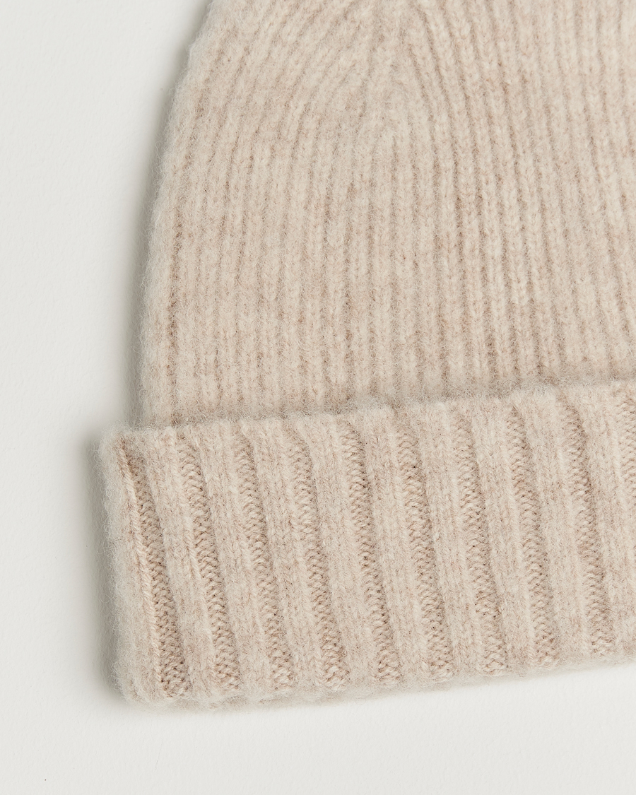 Hombres | Gorros | Robert Mackie | Rona Ribbed Shaggy Lambswool Beanie White