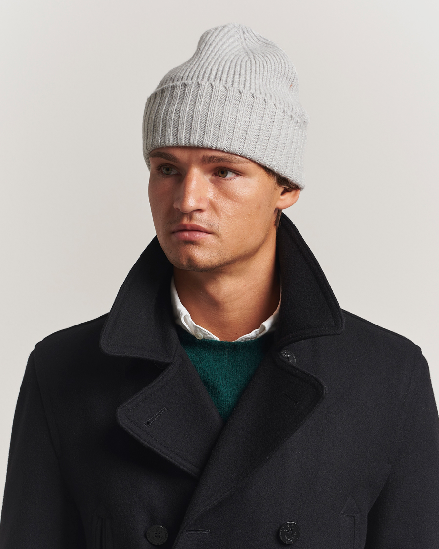 Hombres | Gorros | Robert Mackie | Kingswell Ribbed Wool/Cashmere Beanie Light Grey