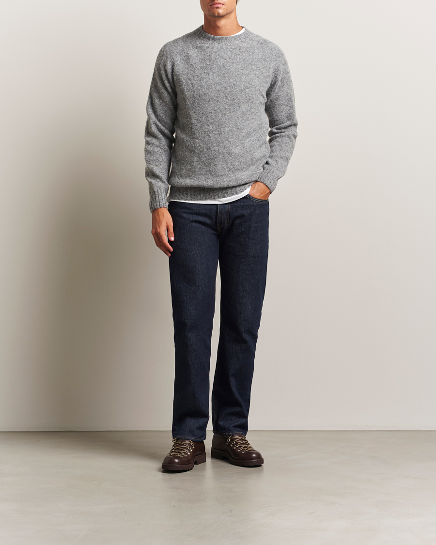 Hombres | Jerséis y prendas de punto | Harley Of Scotland | Brushed Supersoft Lambswool Crewneck Mid Grey