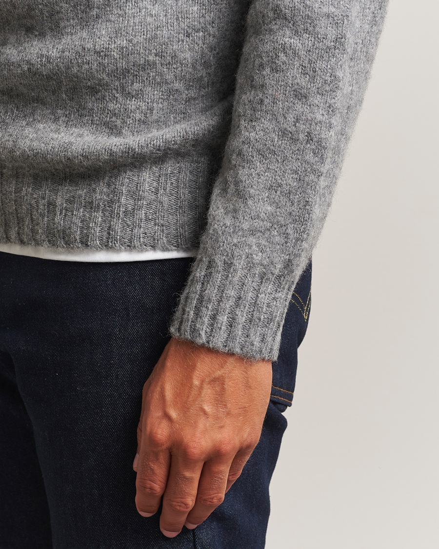 Hombres | Jerséis y prendas de punto | Harley Of Scotland | Brushed Supersoft Lambswool Crewneck Mid Grey