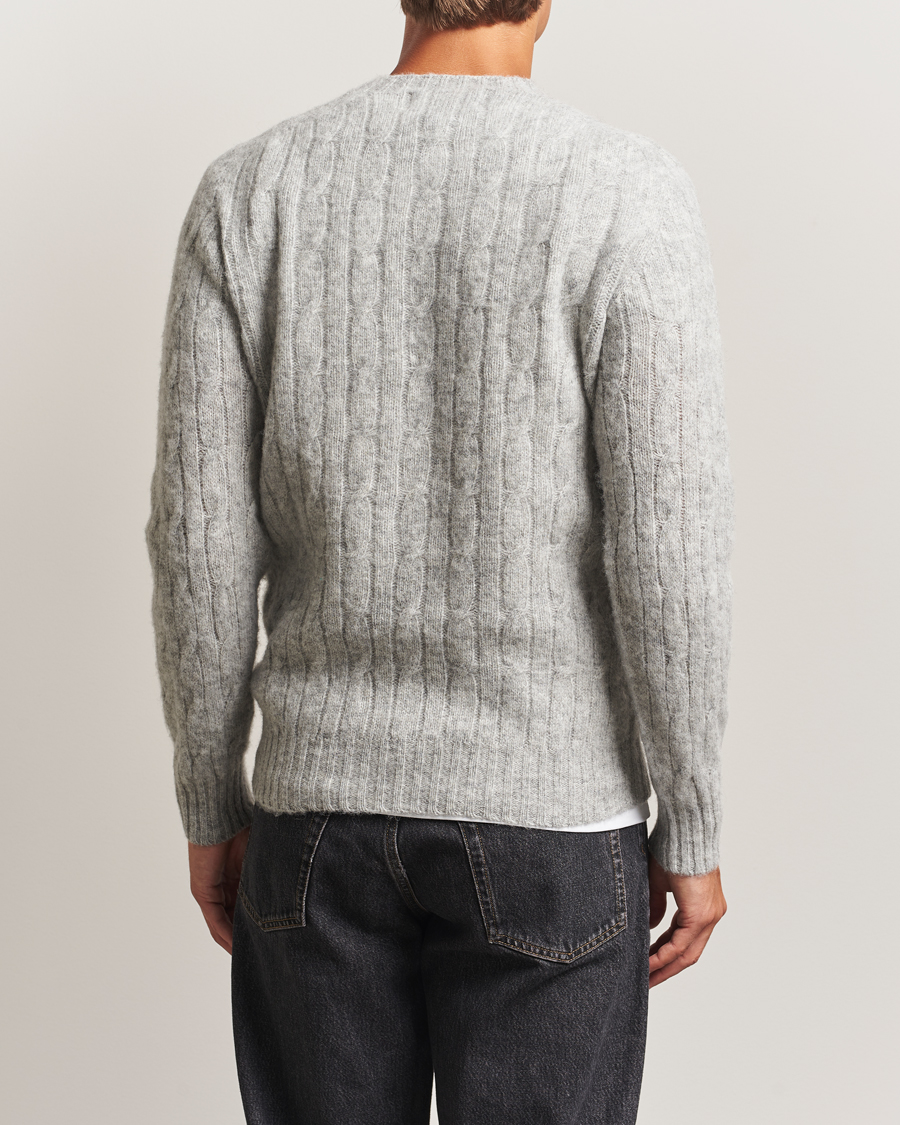 Hombres | Jerséis y prendas de punto | Harley Of Scotland | Brushed Supersoft Lambswool Cable Silver
