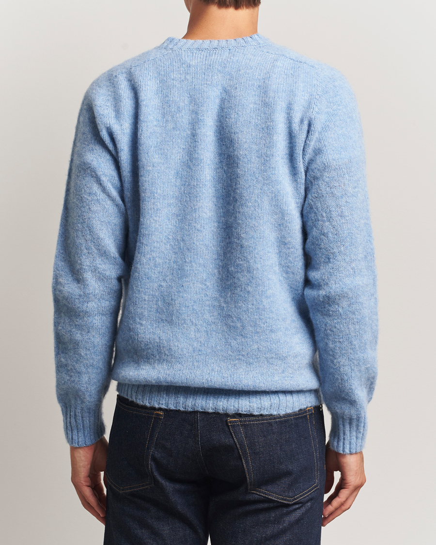 Hombres | Jerséis y prendas de punto | Harley Of Scotland for Care of Carl | Harley Of Scotland Brushed Supersoft Lambswool V-Neck Light Blue