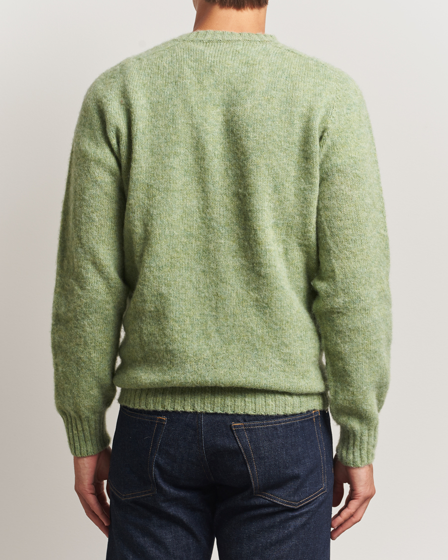 Hombres | Jerséis y prendas de punto | Harley Of Scotland | Brushed Supersoft Lambswool V-Neck Light Green