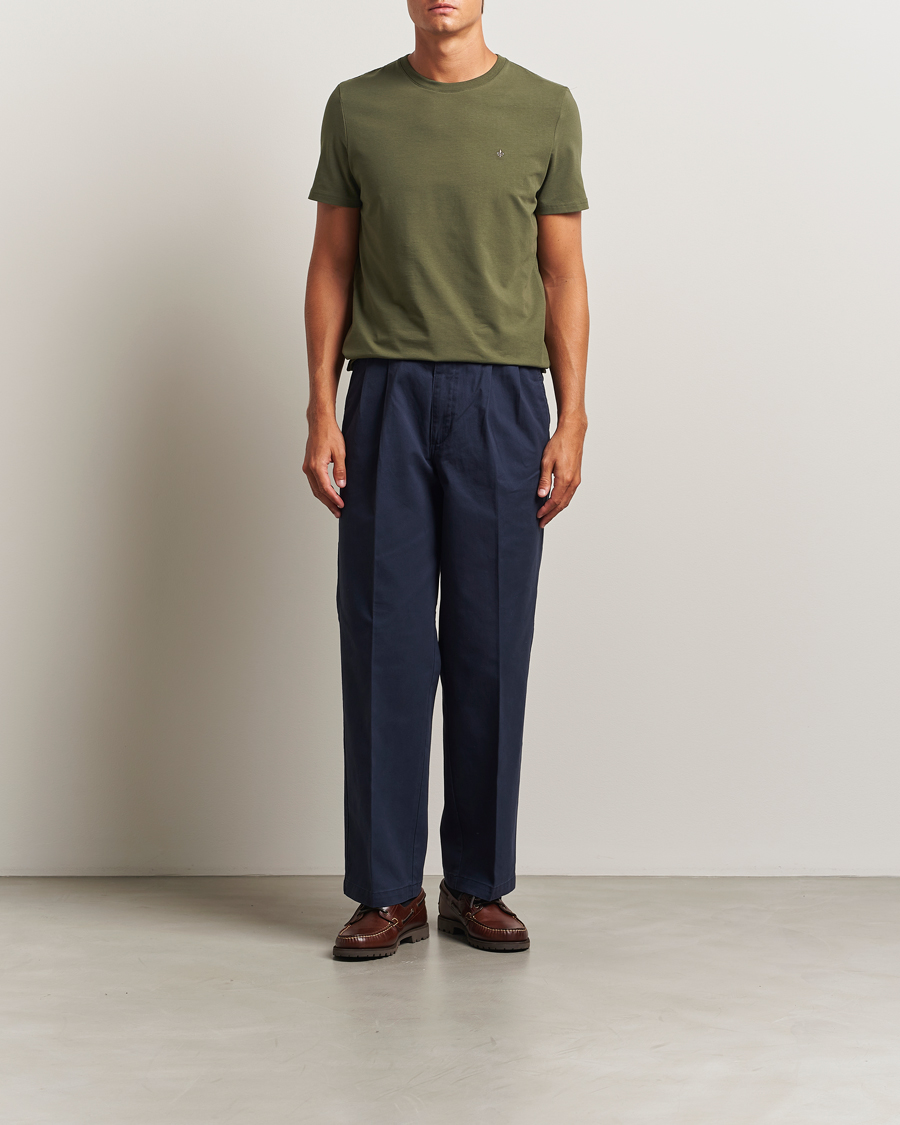 Hombres | Camisetas | Morris | James Crew Neck T-Shirt Olive