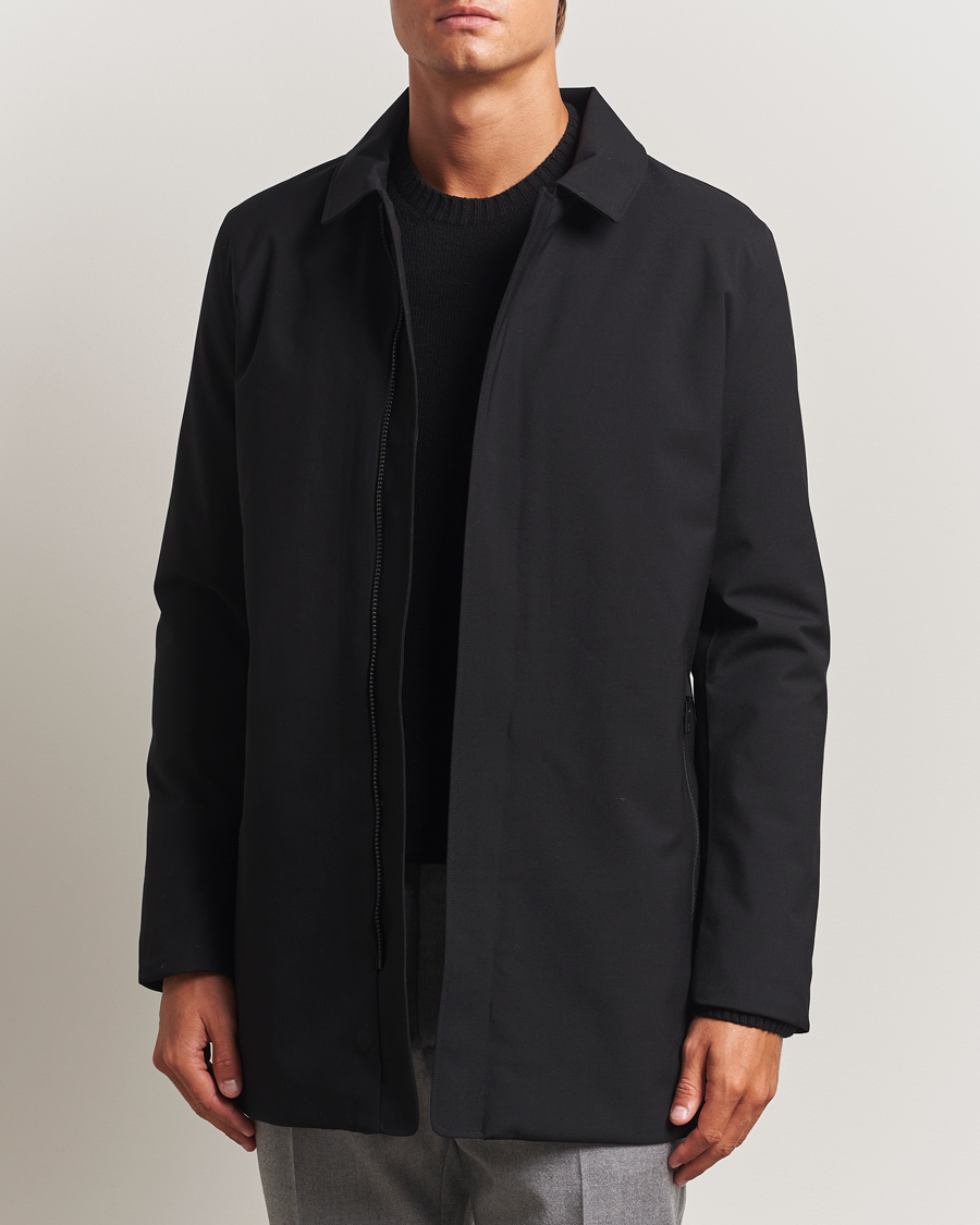 Hombres | Abrigos y chaquetas | UBR | Regulator Coat Savile Black Wool