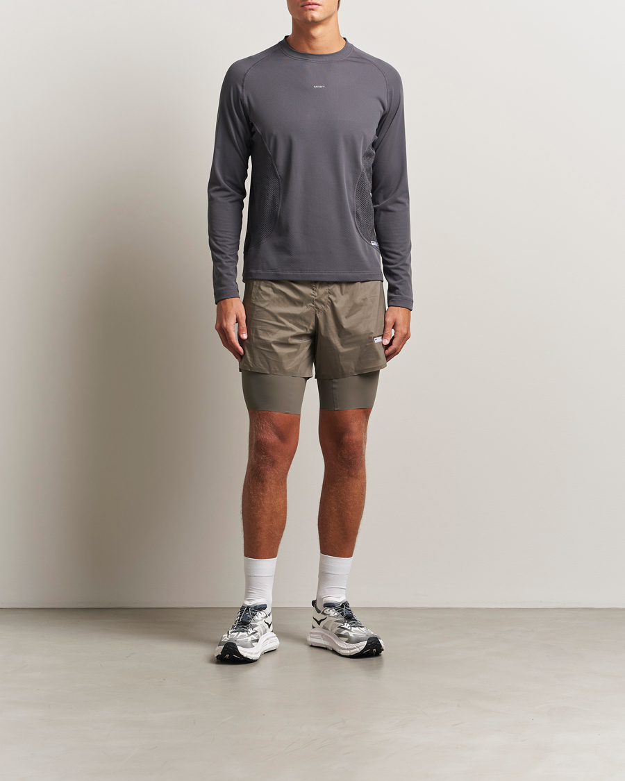 Satisfy TechSilk 8 Inch Shorts Falcon en CareOfCarl.es