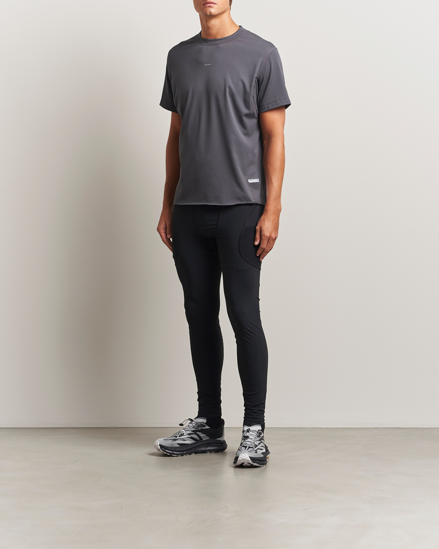 Hombres | Pantalones | Satisfy | TechSilk Evo Cargo Tights Black
