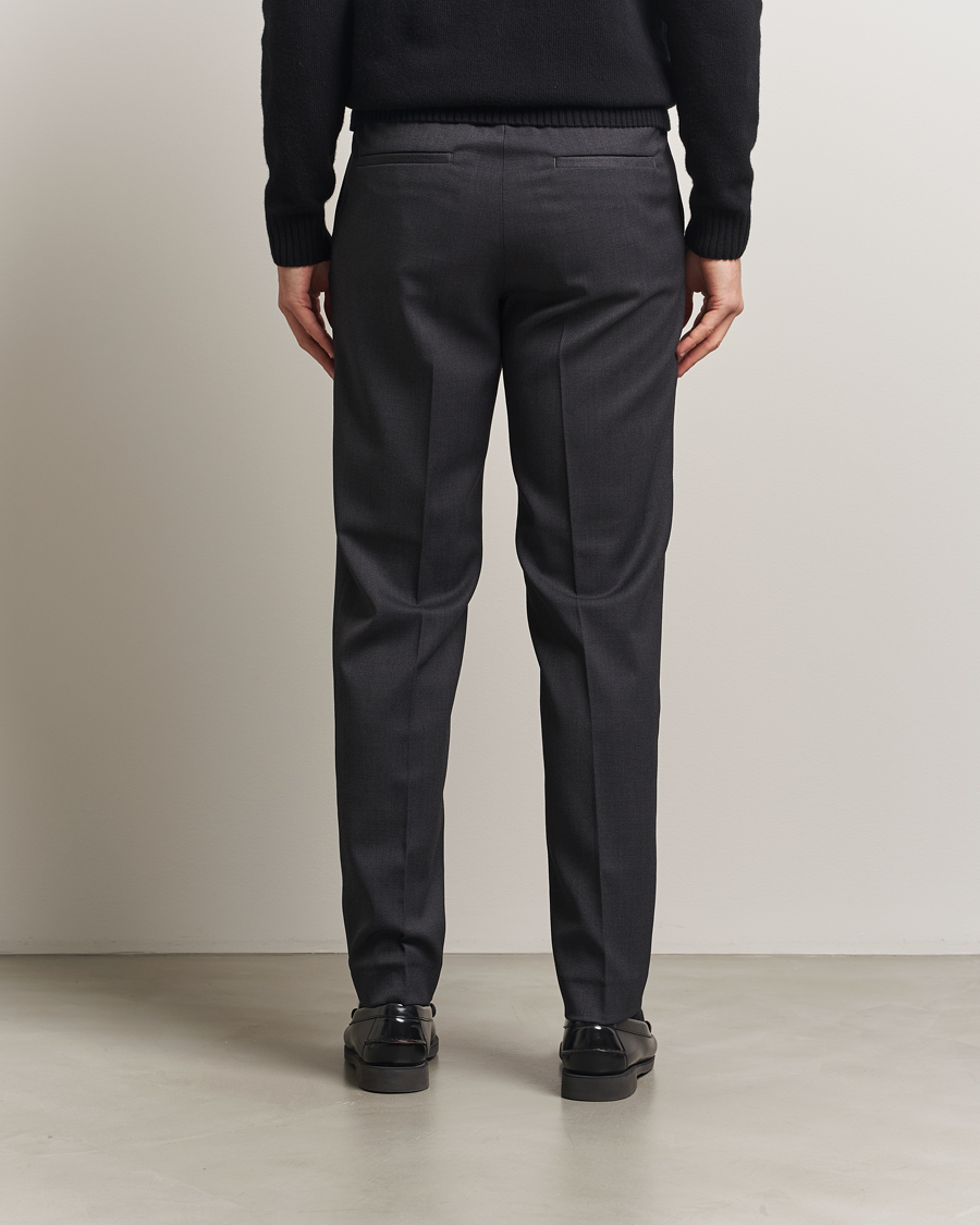 Hombres | Pantalones | Filippa K | Theo Relaxed Wool Trousers Mid Grey