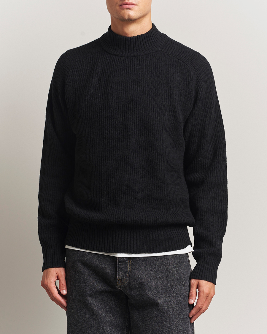 Hombres | Jerséis y prendas de punto | Filippa K | Ribbed Wool Mockneck Sweater Black