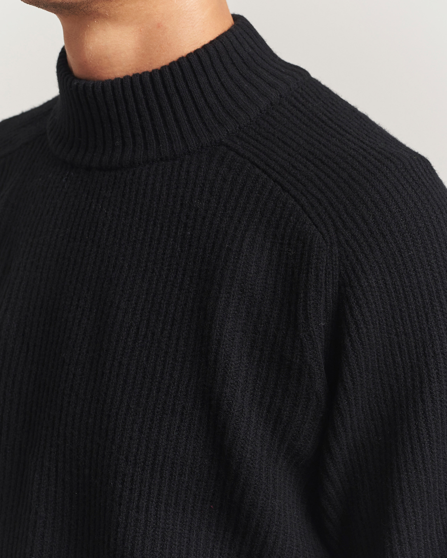 Hombres | Jerséis y prendas de punto | Filippa K | Ribbed Wool Mockneck Sweater Black