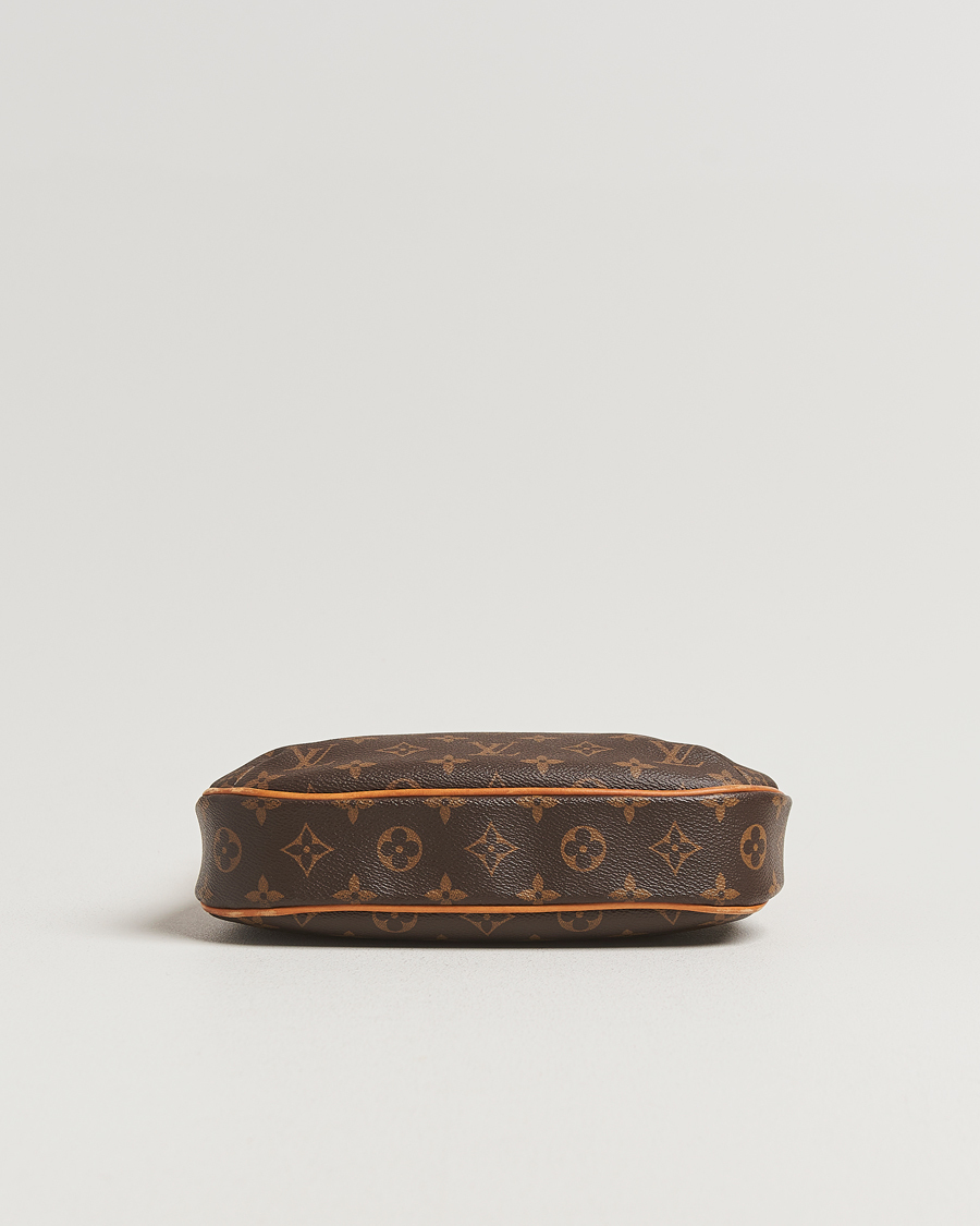 Hombres | Louis Vuitton Pre-Owned Odeon PM Bag Monogram | Louis Vuitton Pre-Owned | Odeon PM Bag Monogram