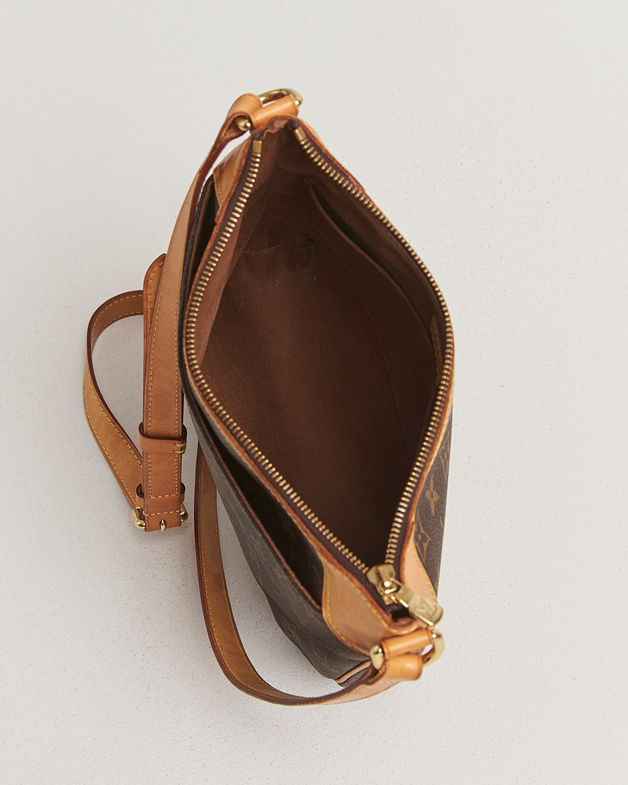 Hombres | Louis Vuitton Pre-Owned Odeon PM Bag Monogram | Louis Vuitton Pre-Owned | Odeon PM Bag Monogram