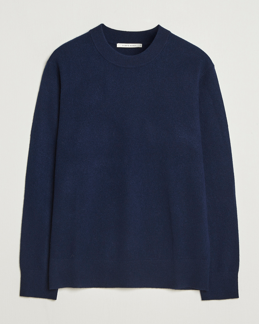 Hombres | Jerséis y prendas de punto | A Day's March | Marlow Cashmere Blend Sweater Navy