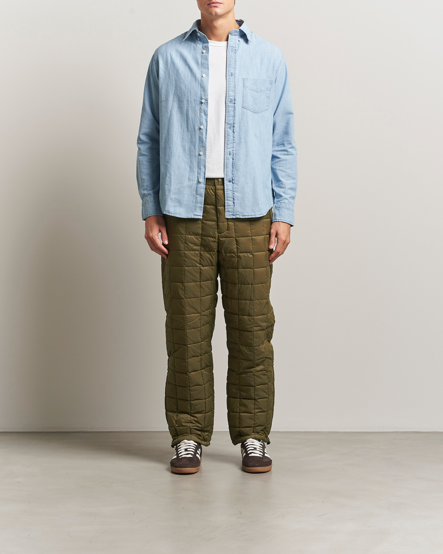 Hombres | Pantalones | TAION | Mountain Down Pants Olive