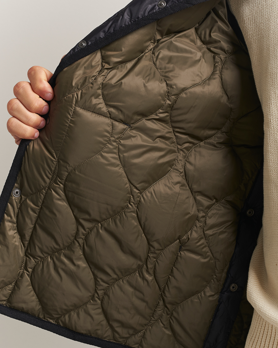 Hombres | Abrigos y chaquetas | TAION | Military Crew Neck Down Vest Black