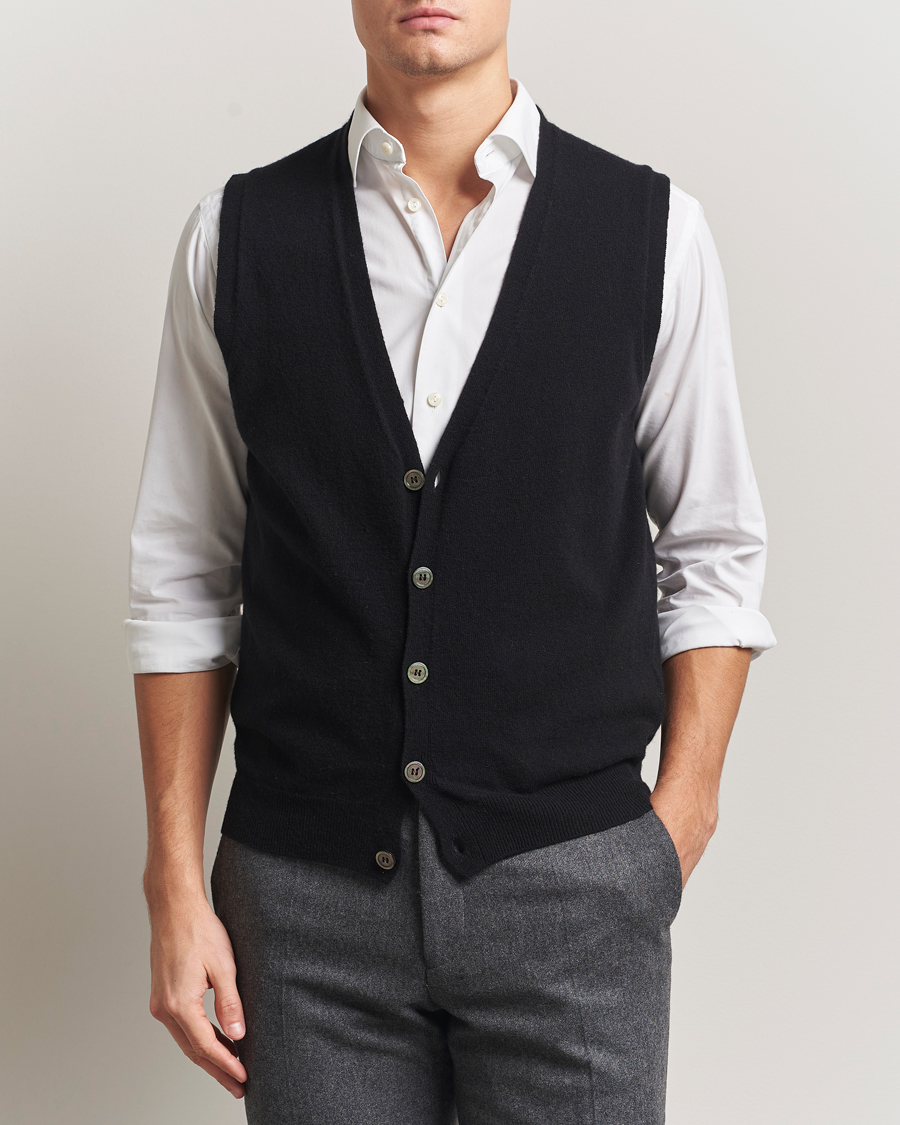 Hombres | Jerséis y prendas de punto | Oscar Jacobson | Guiseppe Buttoned Vest Black