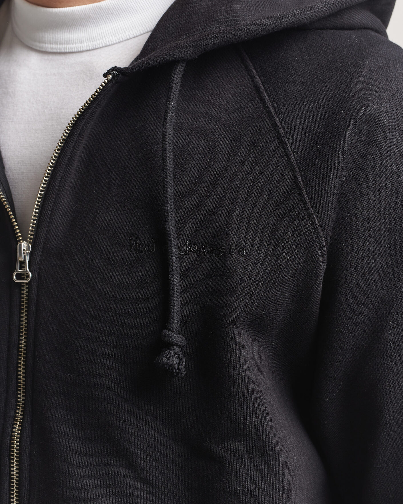 Hombres | Jerséis y prendas de punto | Nudie Jeans | Gunde Logo Full Zip Hoodie Black