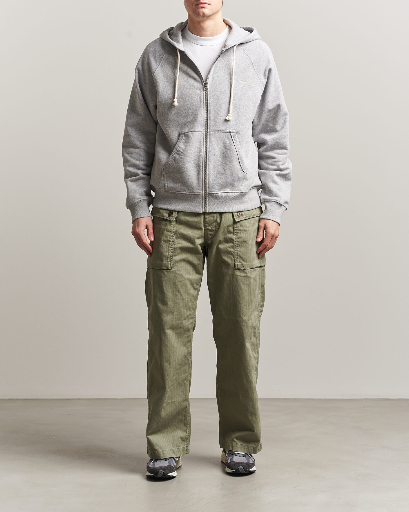 Hombres | Jerséis y prendas de punto | Nudie Jeans | Gunde Logo Full Zip Hoodie Grey Melange