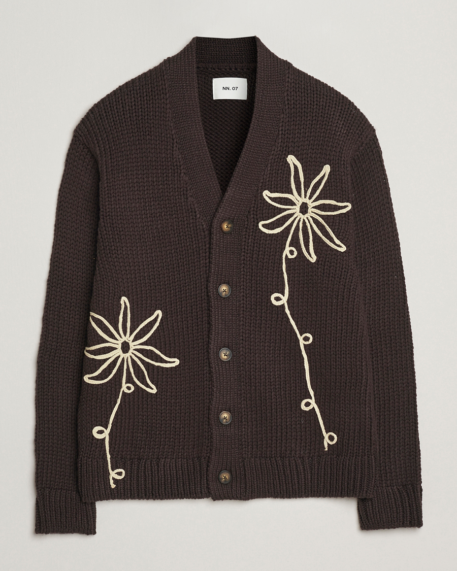 Hombres | Jerséis y prendas de punto | NN07 | Mika Knitted Flower Cardigan Dusky Port