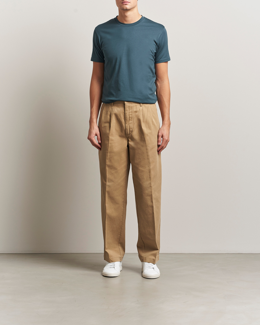 Hombres | Camisetas | Sunspel | Riviera Midweight T-Shirt Dark Petrol