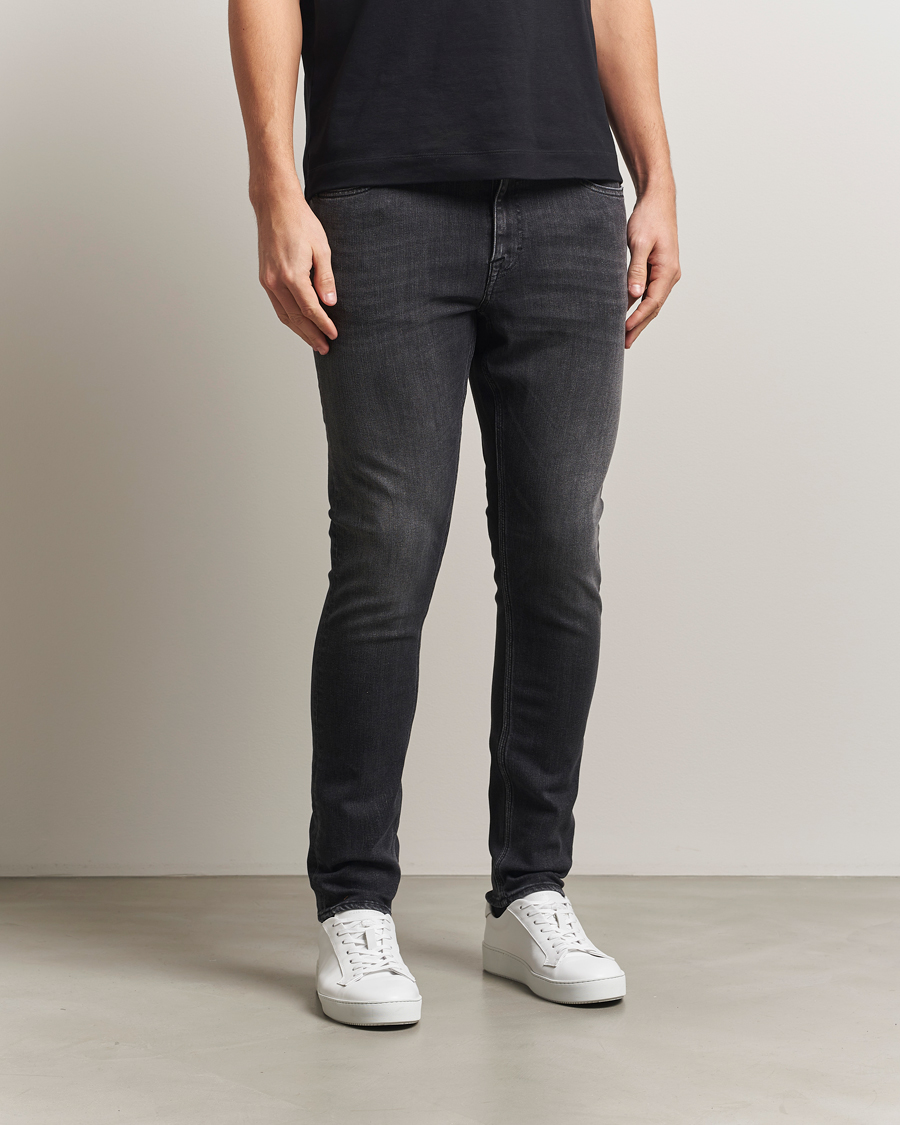 Hombres | Pantalones | Tiger of Sweden | Evolve Jeans Washed Black