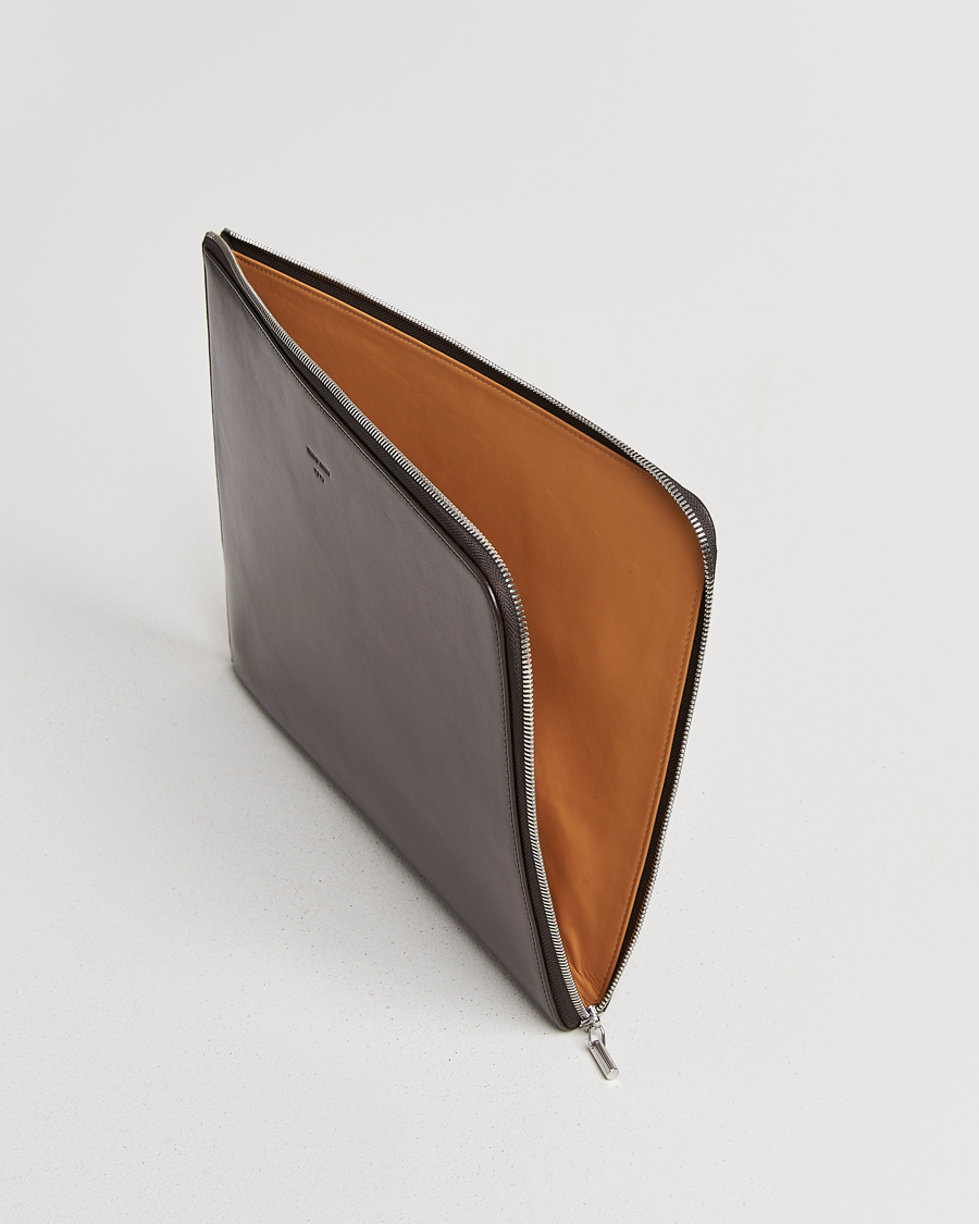 Hombres | Tiger of Sweden Vitama Leather Portfolio Dark Brown | Tiger of Sweden | Vitama Leather Portfolio Dark Brown