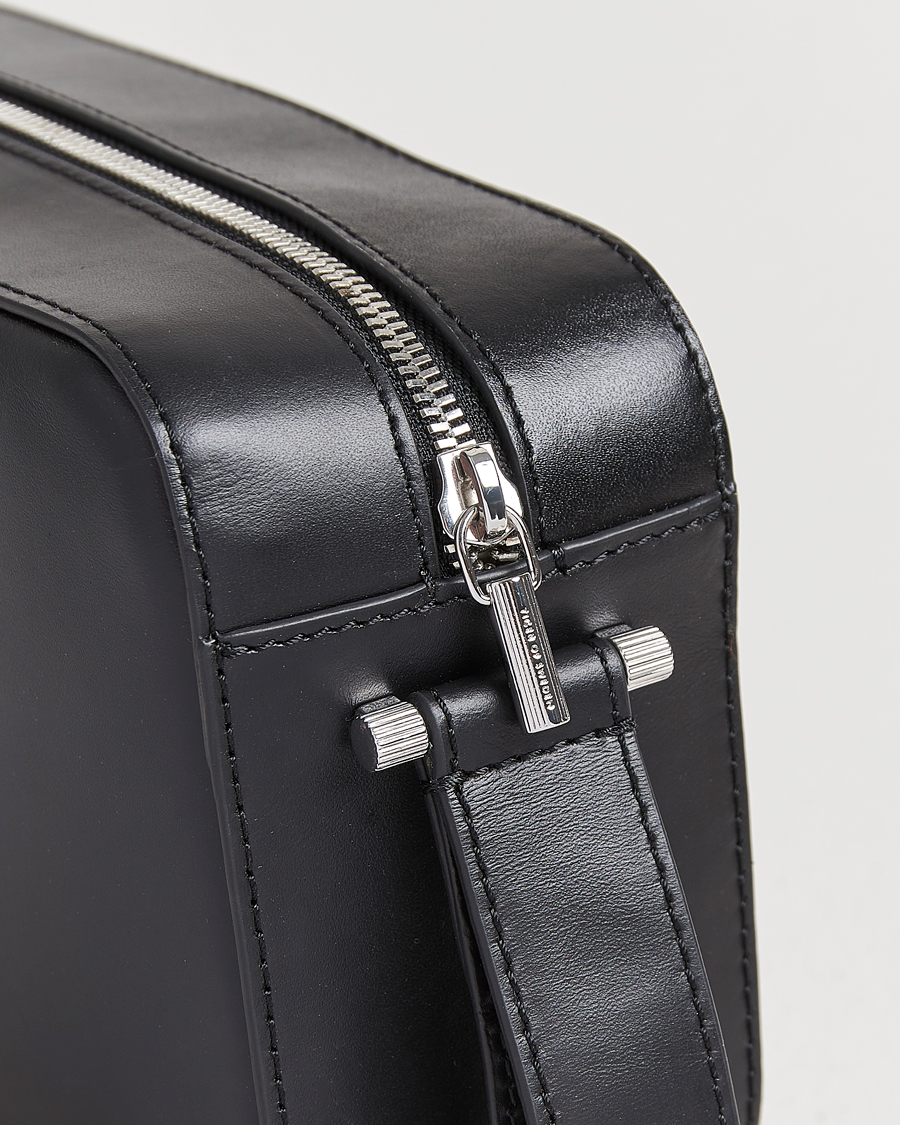 Hombres | Bolsos | Tiger of Sweden | Balnea Smooth Leather Washbag Black