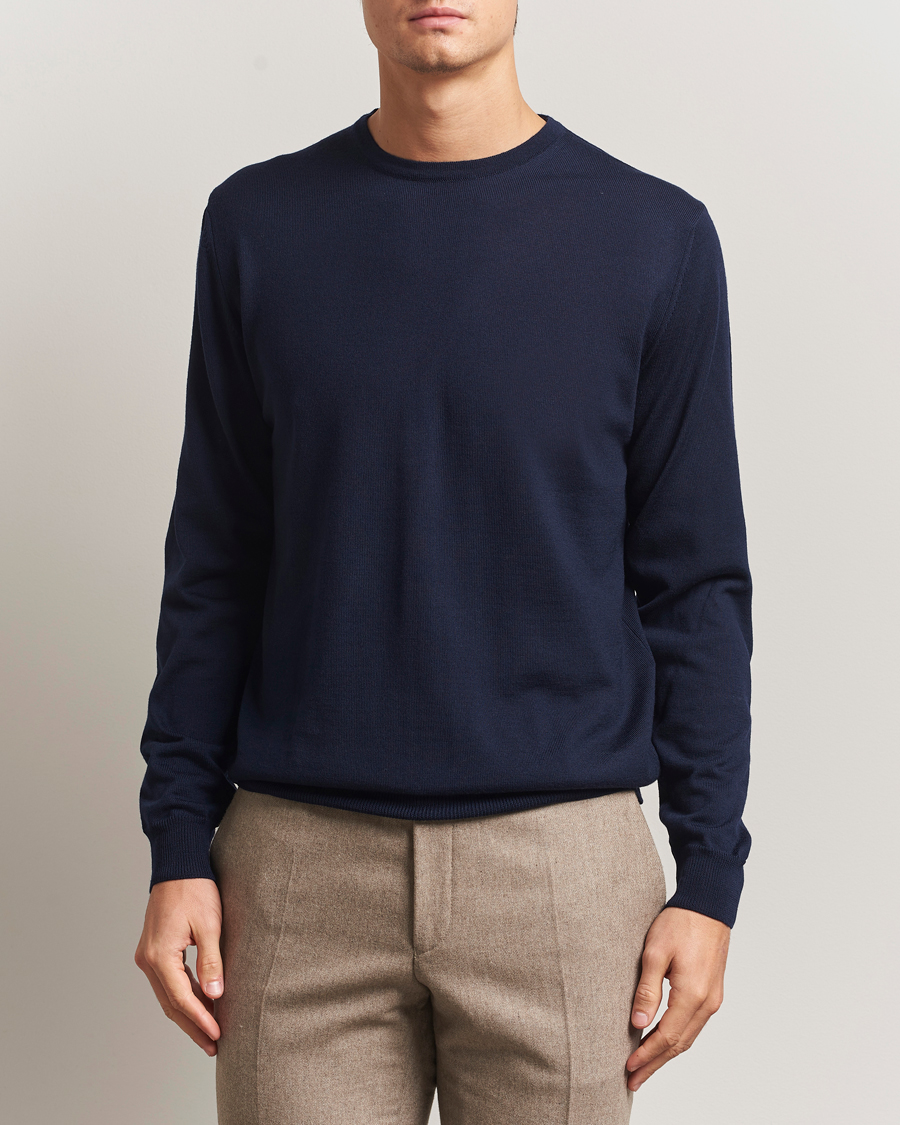 Hombres | Jerséis y prendas de punto | Stenströms | Merino Patch Crew Neck Navy/Blue