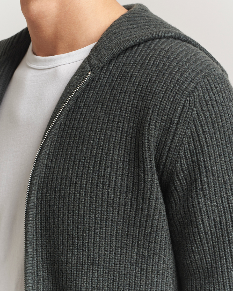 Hombres | Jerséis y prendas de punto | Samsøe Samsøe | Isak Heavy Knitted Full Zip Hoodie Dark Evergreen