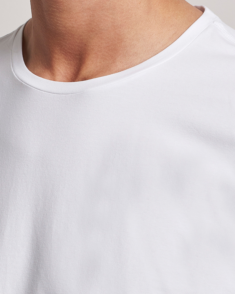 Hombres | Camisetas | Oscar Jacobson | Kyran Cotton T-Shirt White
