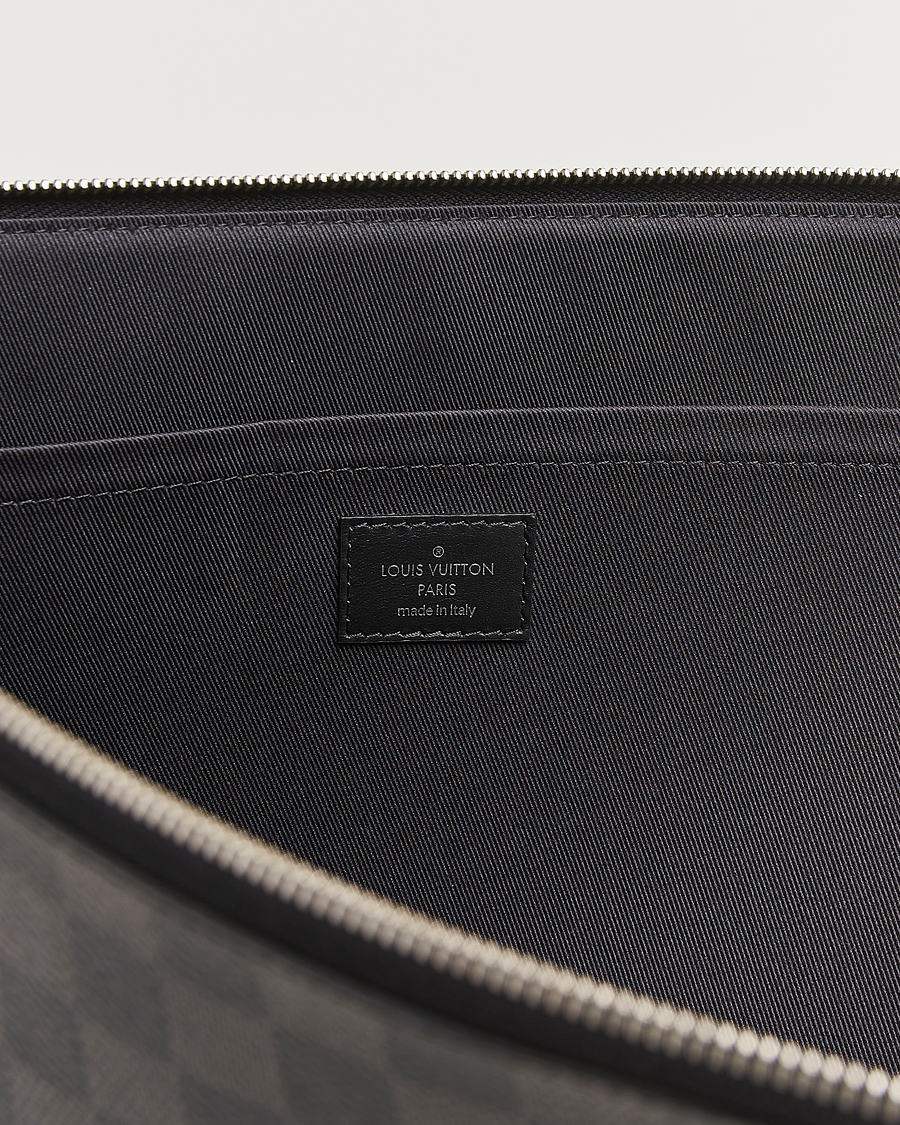 Hombres | Pre-Owned & Vintage Bags | Louis Vuitton Pre-Owned | Pochette Jules GM Damier Graphite