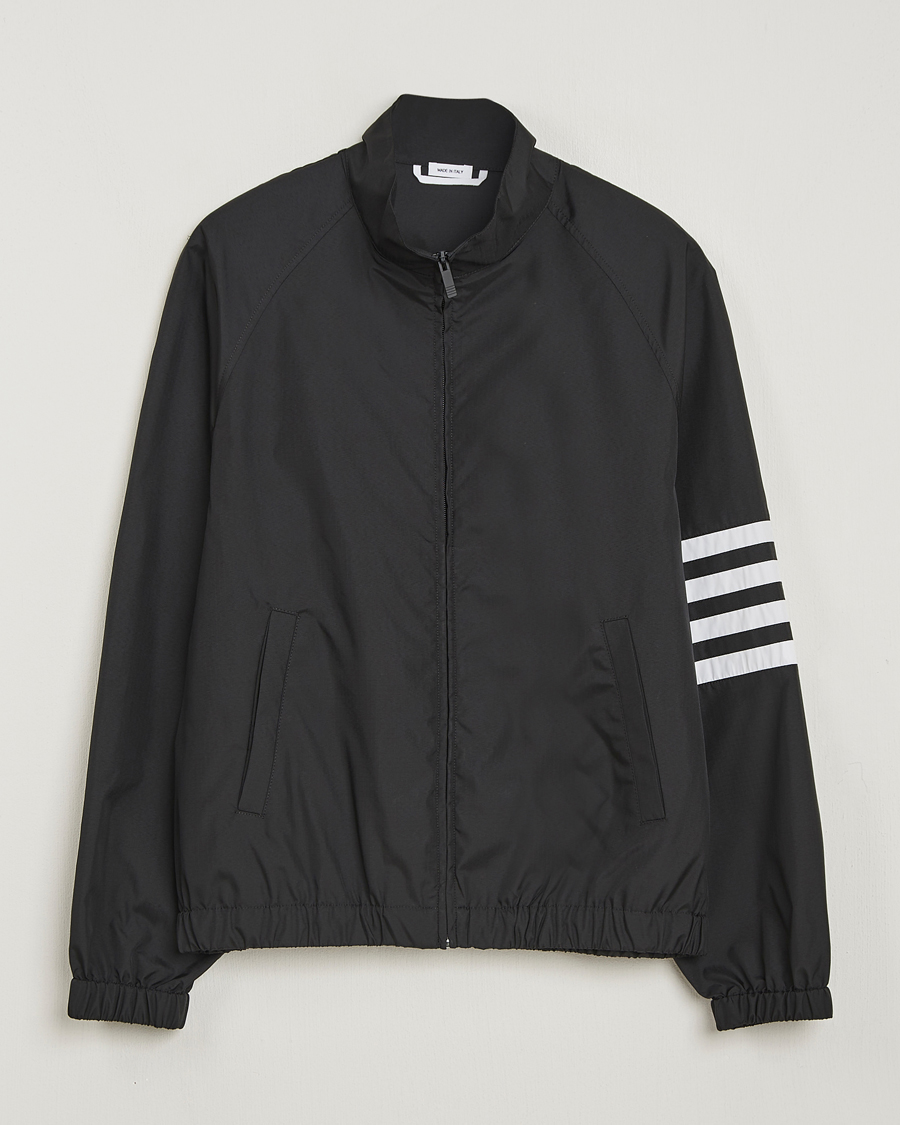 Hombres | Abrigos y chaquetas | Thom Browne | Raglan 4 Bar Nylon Jacket Black