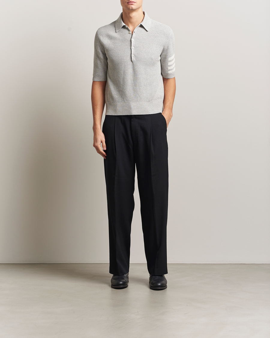 Hombres | Polos | Thom Browne | Textured 4 Bar Knitted Polo Light Grey