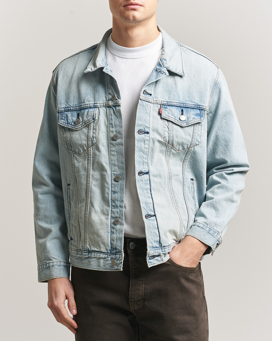 Hombres | Abrigos y chaquetas | Levi's | The Trucker Jacket Into The Light