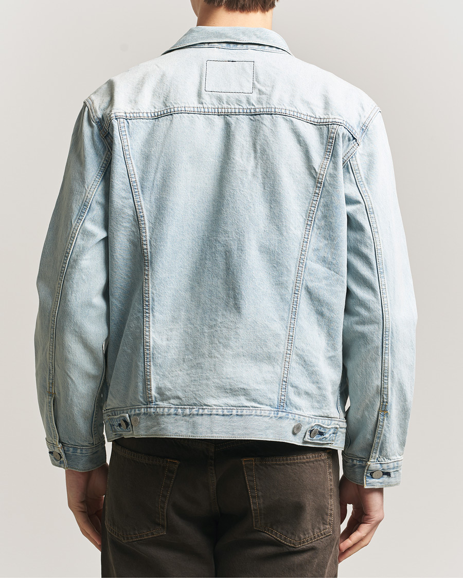 Hombres | Abrigos y chaquetas | Levi's | The Trucker Jacket Into The Light