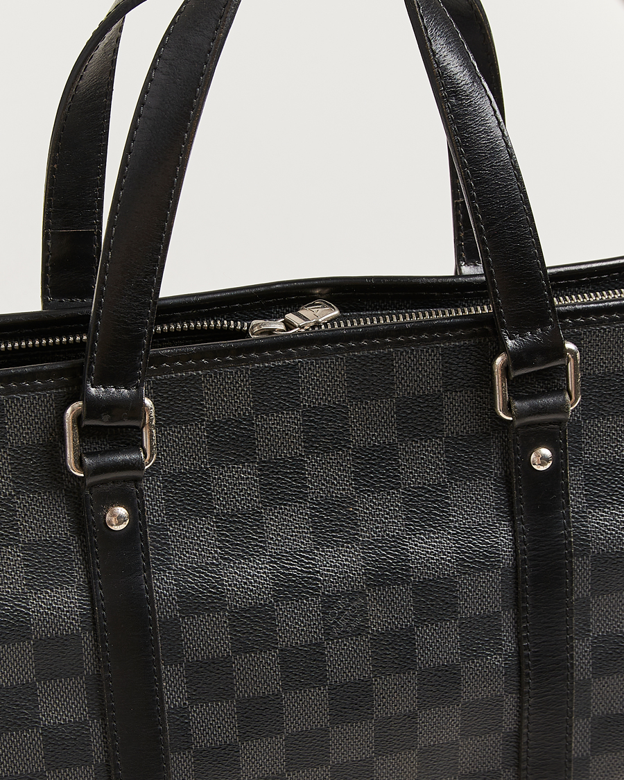 Hombres | Louis Vuitton Pre-Owned Tadao Tote Bag Damier Graphite | Louis Vuitton Pre-Owned | Tadao Tote Bag Damier Graphite