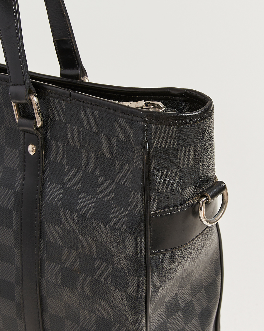 Hombres | Louis Vuitton Pre-Owned Tadao Tote Bag Damier Graphite | Louis Vuitton Pre-Owned | Tadao Tote Bag Damier Graphite