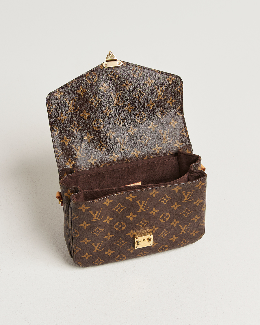 Hombres | Louis Vuitton Pre-Owned Pochette Métis Monogram | Louis Vuitton Pre-Owned | Pochette Métis Monogram