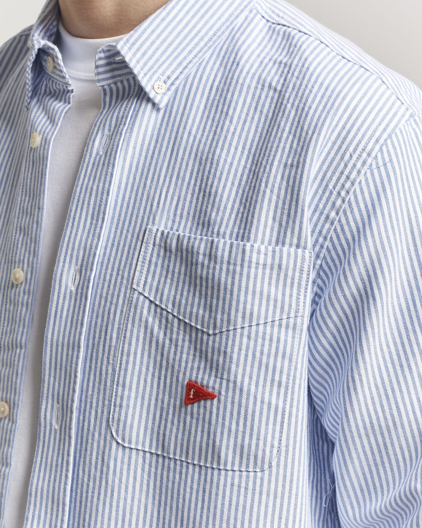 Hombres | Camisas | Forét | Flag Regular Fit Pocket Oxford Shirt Blue Stripe