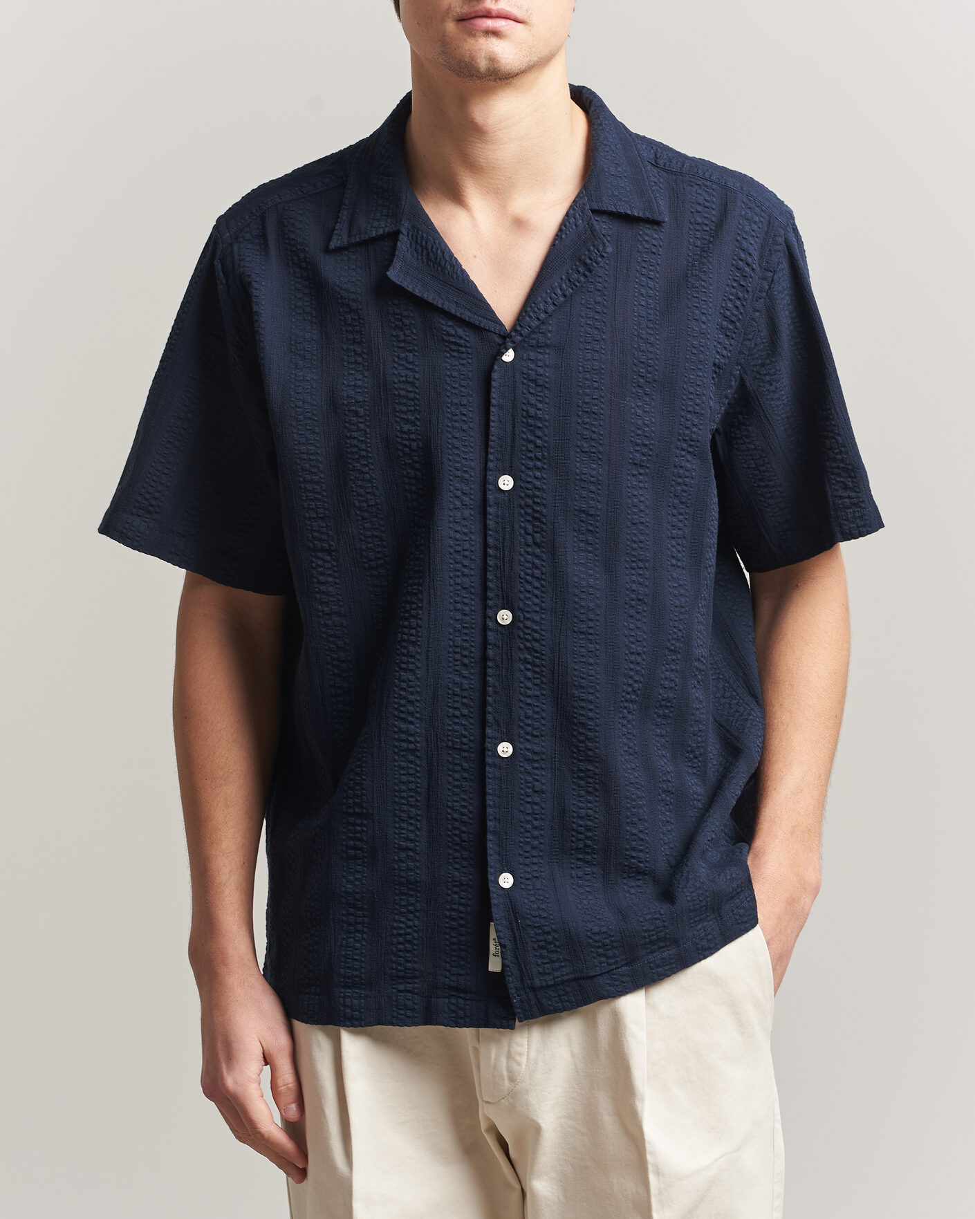 Hombres | Camisas | Forét | Peer Jacquard Stripe Regular Fit SS Shirt Navy