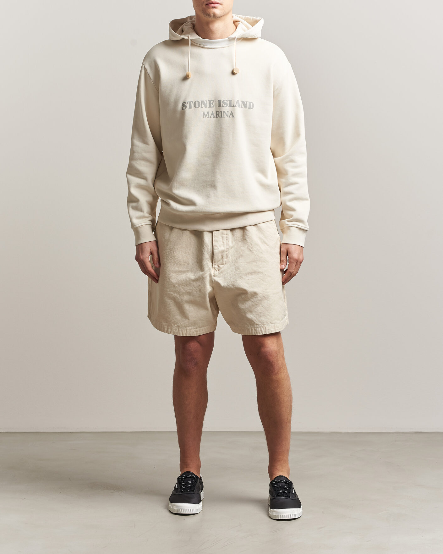 Hombres | Jerséis y prendas de punto | Stone Island | Marina Cotton Fleece Hood Ivory