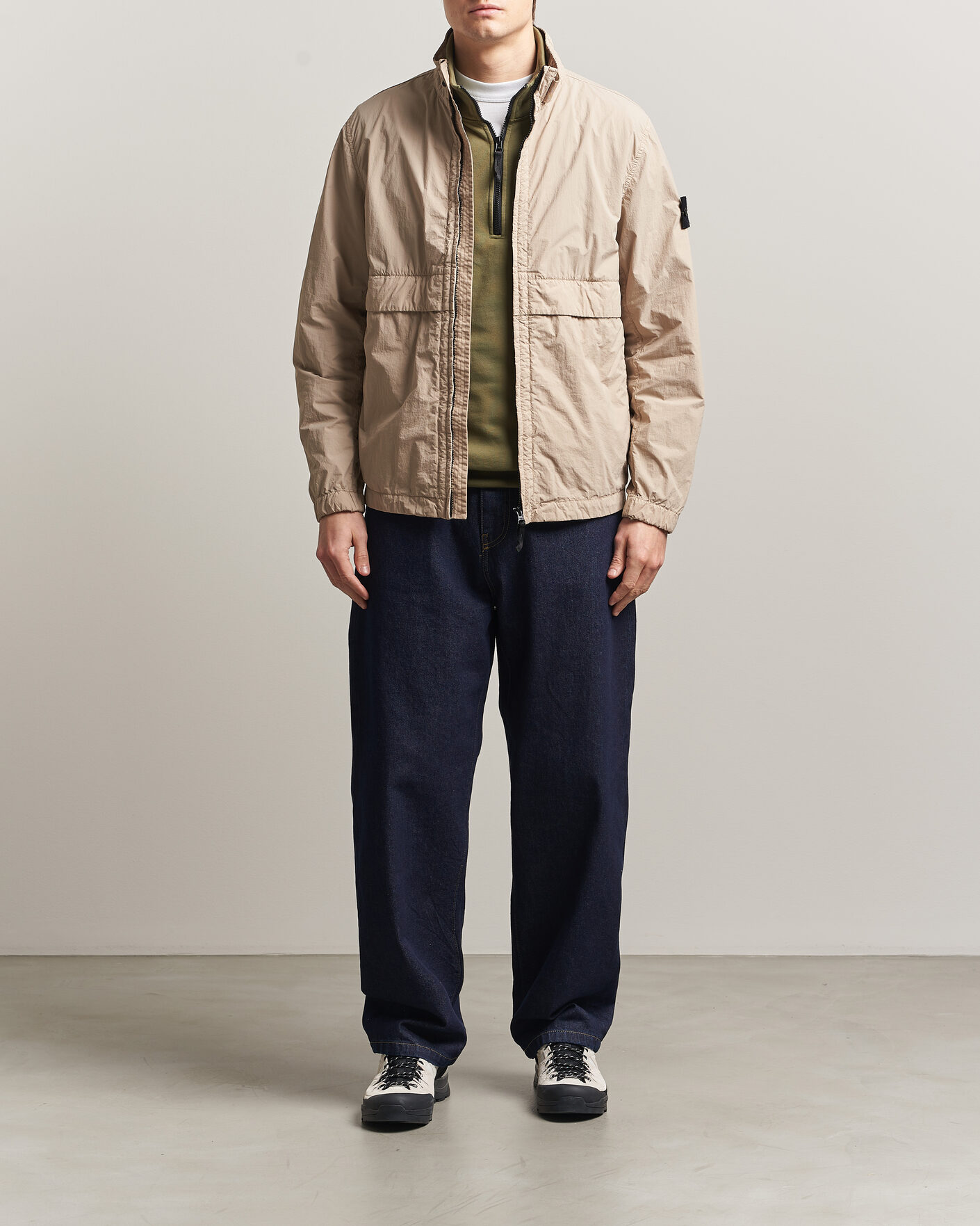 Hombres | Abrigos y chaquetas | Stone Island | Nylon Smerigliato-TC Stand Collar Jacket Desert