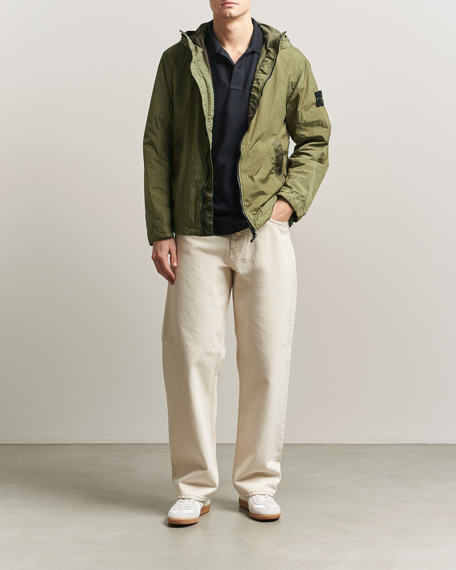 Hombres | Abrigos y chaquetas | Stone Island | Crinkle Reps Padded Hood Jacket Military Green