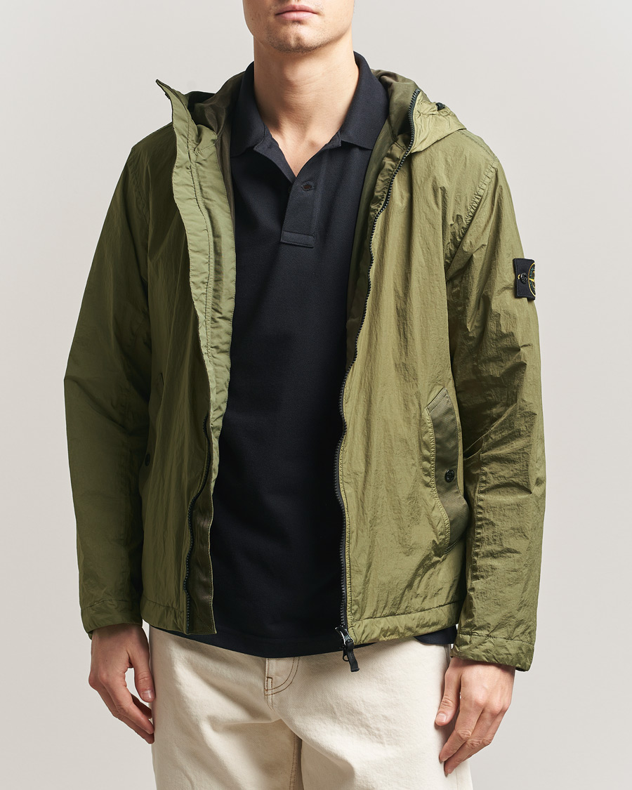 Hombres | Abrigos y chaquetas | Stone Island | Crinkle Reps Padded Hood Jacket Military Green